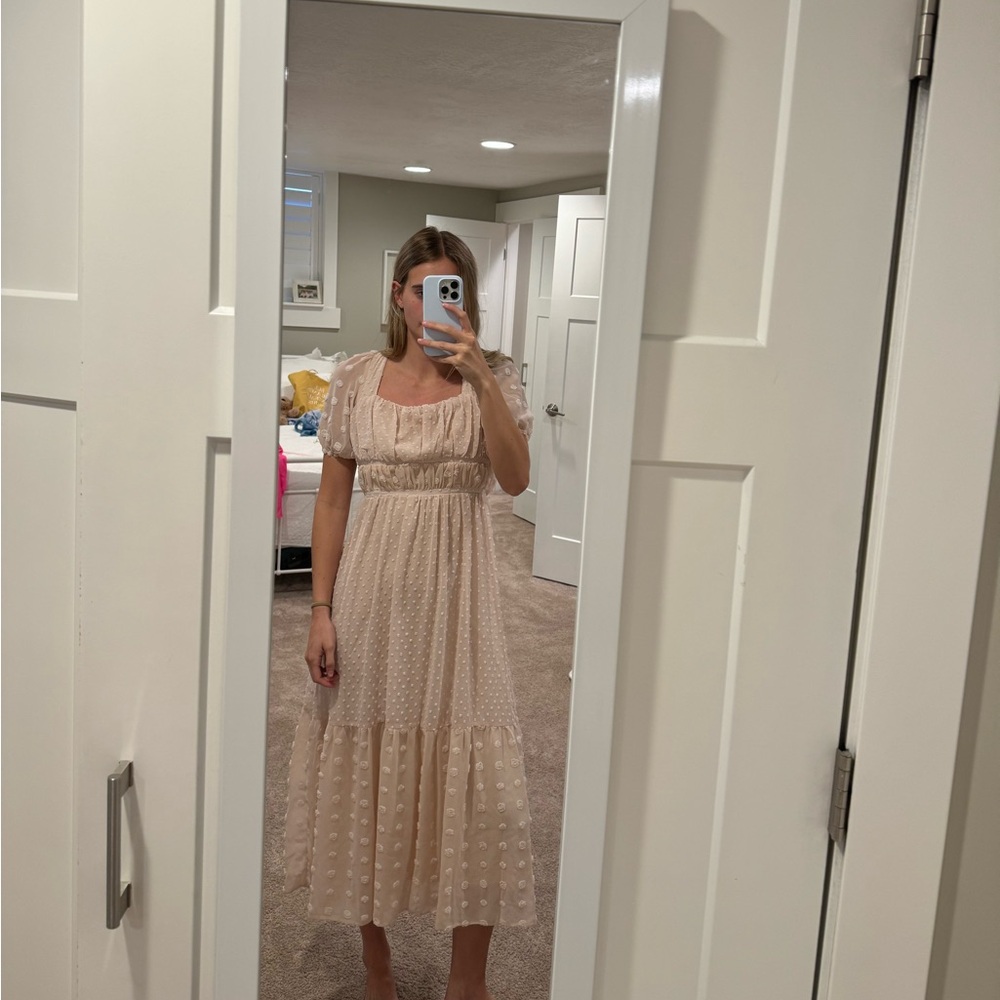 Cutest light pink dress!